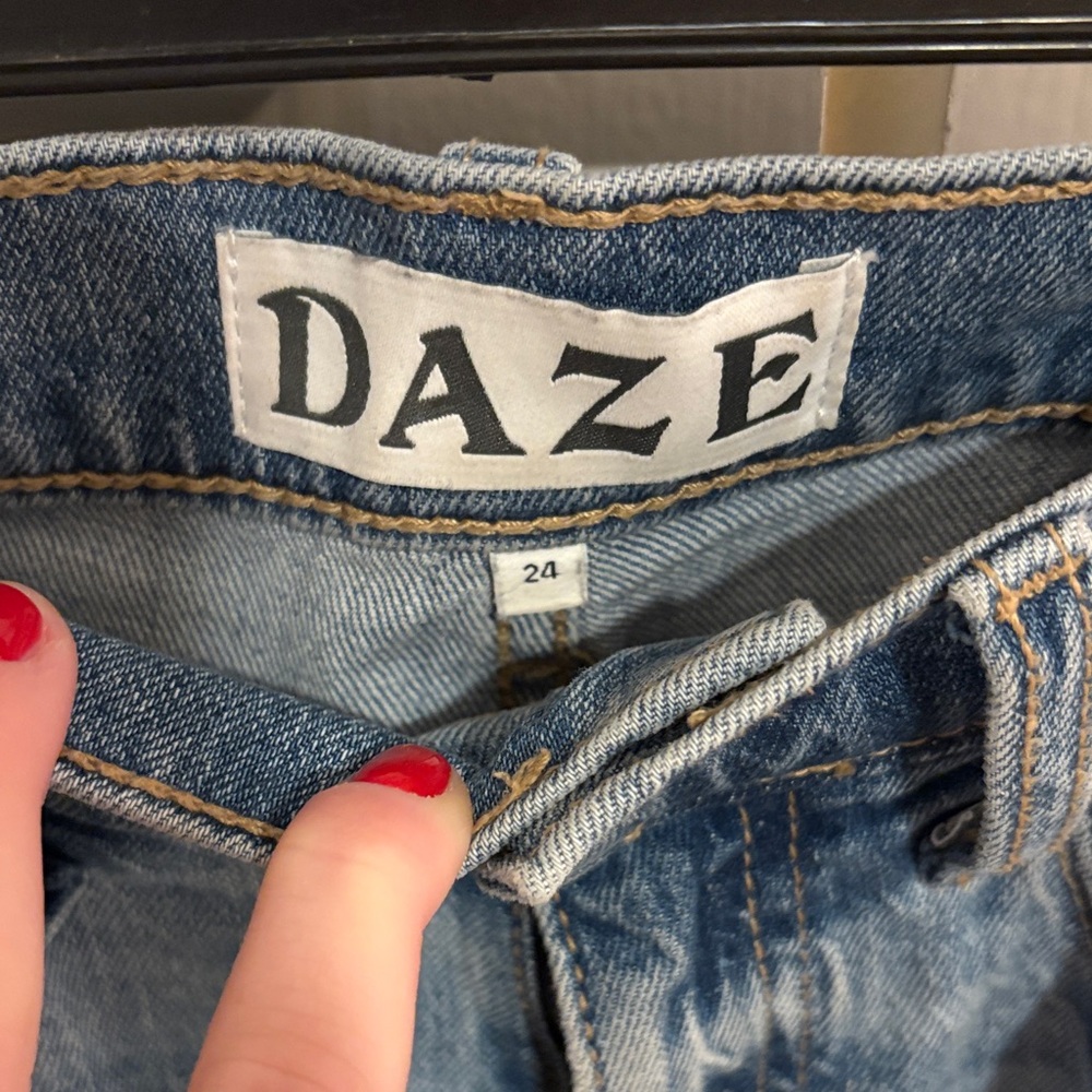 Women's Blue Jeans - Picture 2 of 4